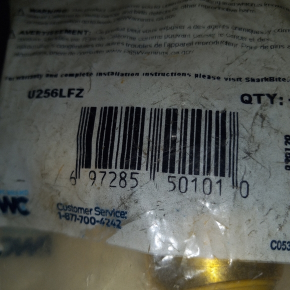 LAST CHANCE SALE ONLY $8 SharkBite 3/4-in Push-to-Connect 90-Degree Elbow - Picture 3 of 5